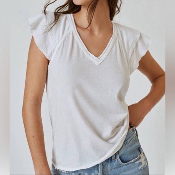 Anthropologie Tops - Anthropologie Maeve Catie White Flutter Sleeve Top
